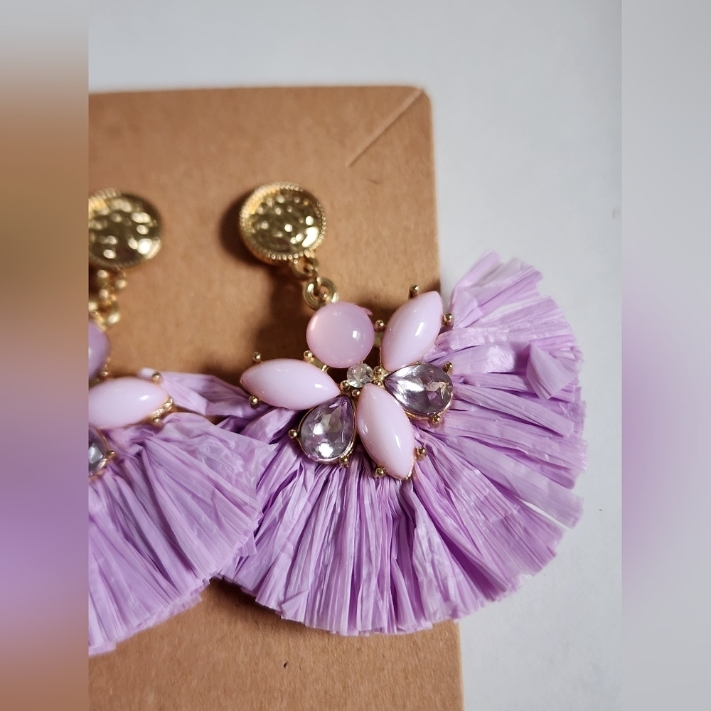 NWOT Paper Purple and Pink Floral Fan Shape Dangling Stud Earrings - Picture 3 of 13